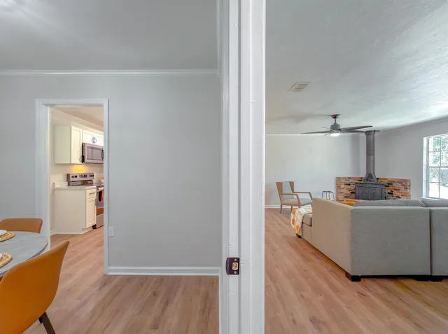 $2,000 | 703 3rd Street Northeast, Havana, FL 32333