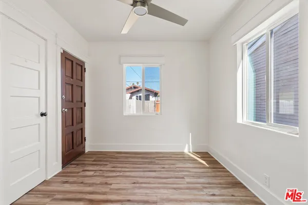$2,200 | 932 1/2 California Avenue, Venice, CA 90291