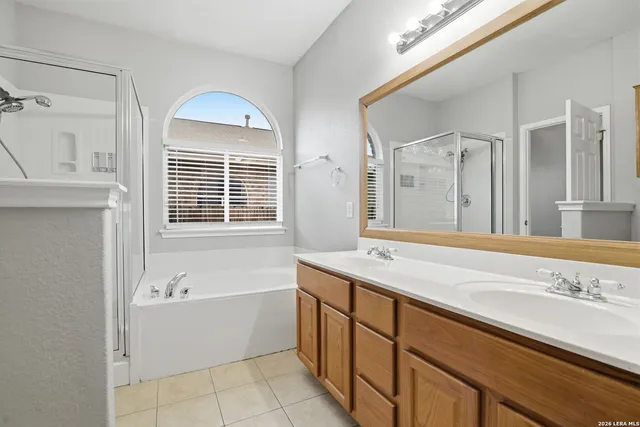 $2,300 | 6103 Briscoe Leaf, San Antonio, TX 78253