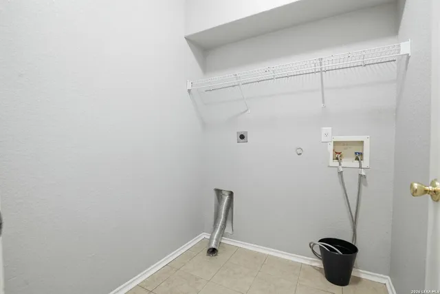 $2,300 | 6103 Briscoe Leaf, San Antonio, TX 78253