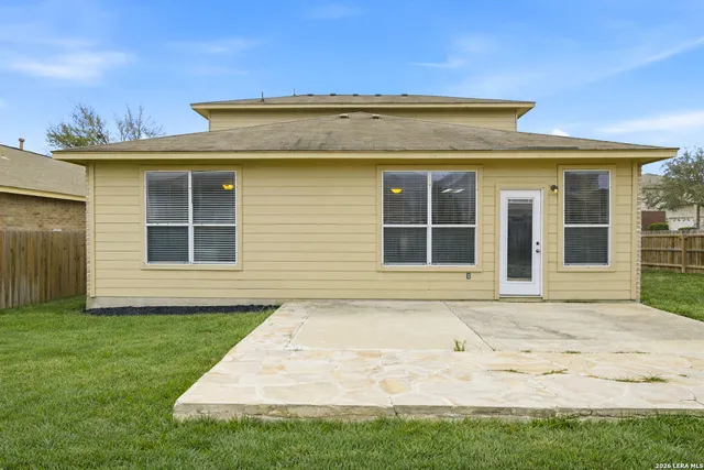 $2,300 | 6103 Briscoe Leaf, San Antonio, TX 78253