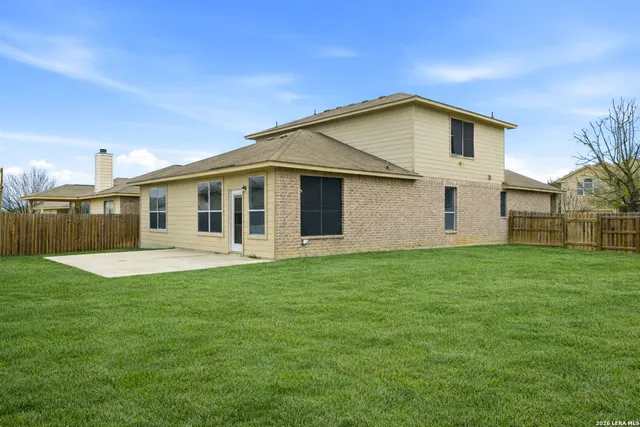 $2,300 | 6103 Briscoe Leaf, San Antonio, TX 78253