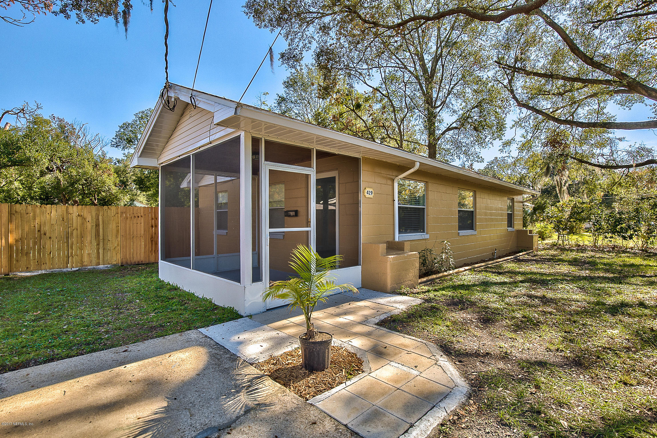 429 Sapelo Road Jacksonville, FL 32216 - Photo 6 of 48 sjrp-6