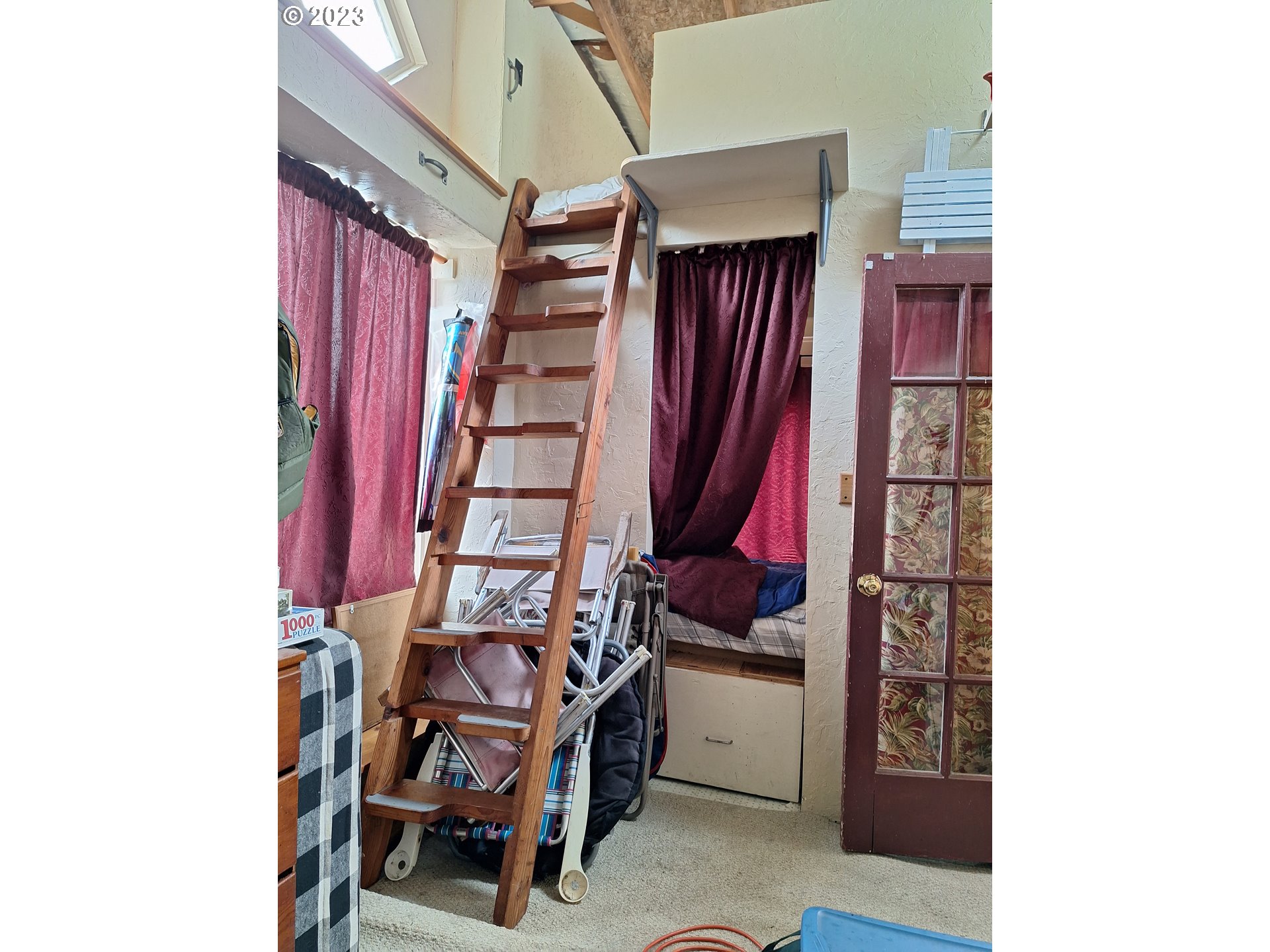 Tahkenitch Gardiner, OR 97441 - Photo 8 of 12 a view of stairs and furniture