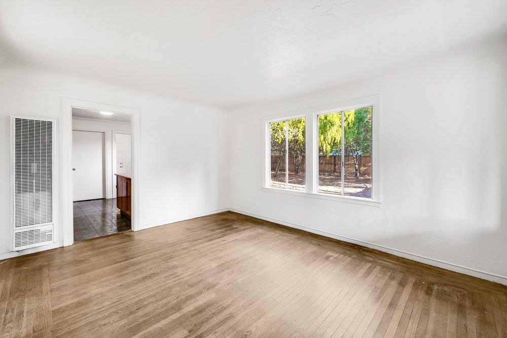 1210 Ridley Avenue Santa Rosa, CA 95401 - Photo 4 of 38 Gallery Image 4