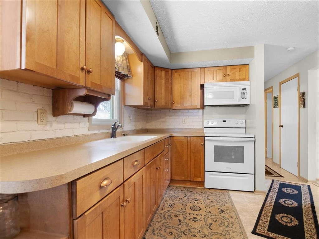 140 Budd Road Arcadia, NY 14513 - Photo 13 of 49