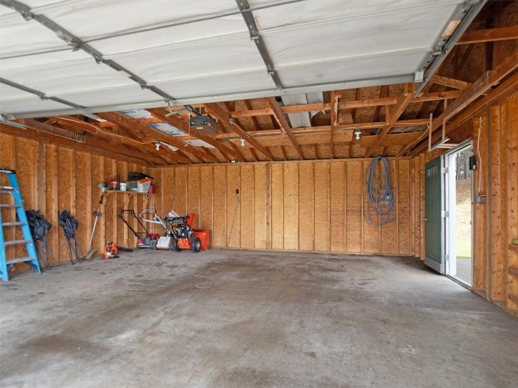 140 Budd Road Arcadia, NY 14513 - Photo 43 of 49 Detached garage