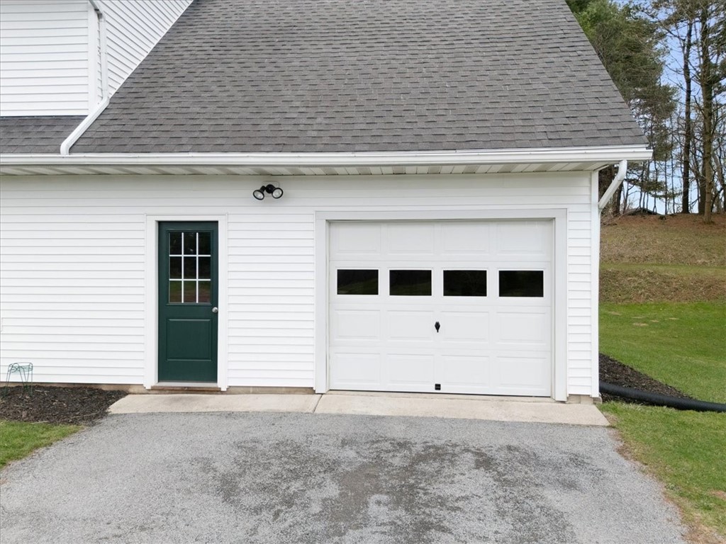 140 Budd Road Arcadia, NY 14513 - Photo 44 of 49 Attached emaculate Garage