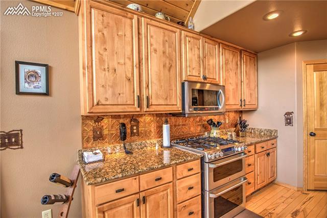 2874 Pathfinder Road Florissant, CO 80816 - Photo 10 of 36 Gallery Image 10