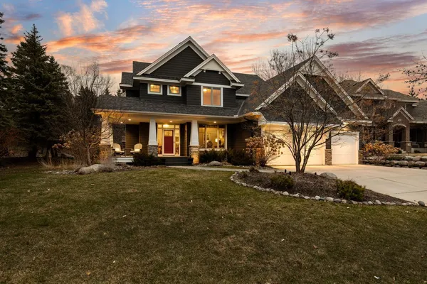 $1,100,000 | 11364 Entrevaux Drive, Eden Prairie, MN 55347