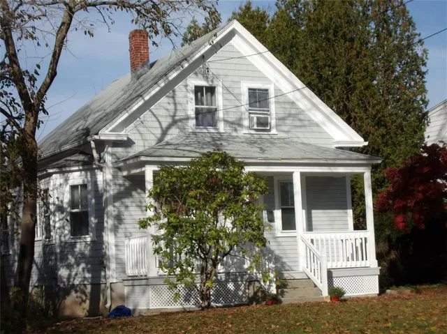 $3,000 | 25 Anoka Avenue, Barrington, RI 02806