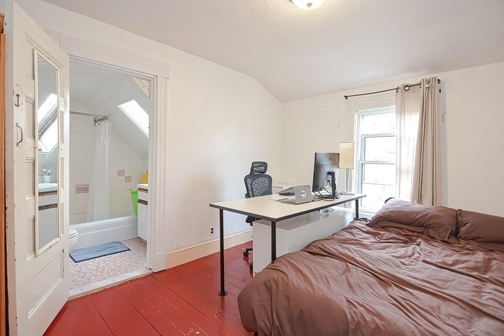 23 Charnwood Road Somerville, MA 02144 - Photo 15 of 30 Gallery Image 15