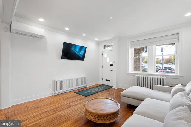 $385,000 | 1909 West 10th Street, Wilmington, DE 19805