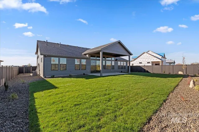 $899,900 | 7760 West Flathead Lake Street, Eagle, ID 83616