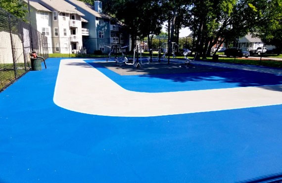 17401 Red Oak Drive, Unit 97 Houston, TX 77090 - Photo 36 of 37 a view of yard with swimming pool and trees