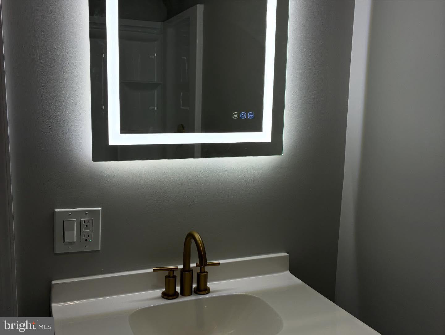 760 Ashbourne Avenue Lindenwold, NJ 08021 - Photo 12 of 22 Anti Fog Backlit Spa inspired Mirror