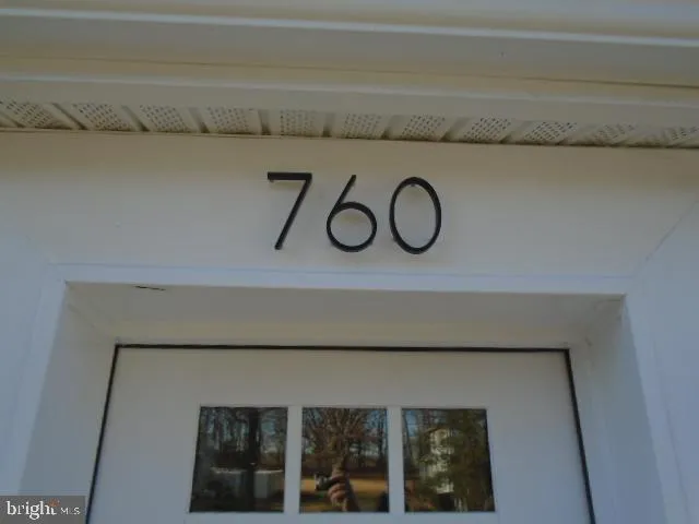 $2,600 | 760 Ashbourne Avenue, Lindenwold, NJ 08021