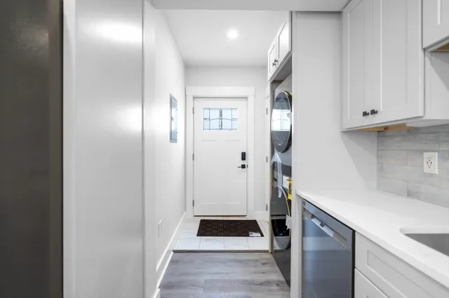 a car parked in front of a building