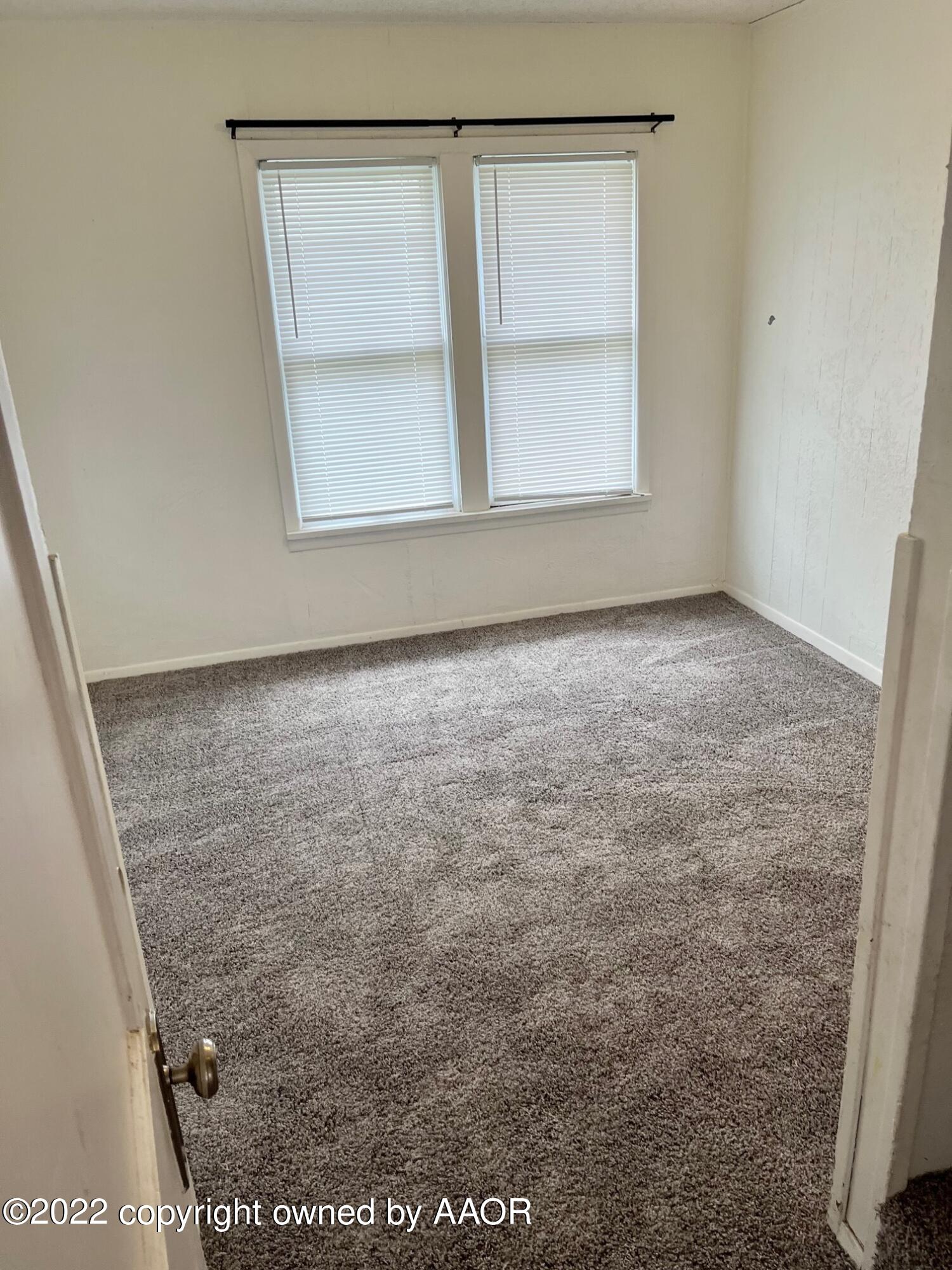 4118 South Tyler Street Amarillo, TX 79110 - Photo 11 of 20 Front Bedroom