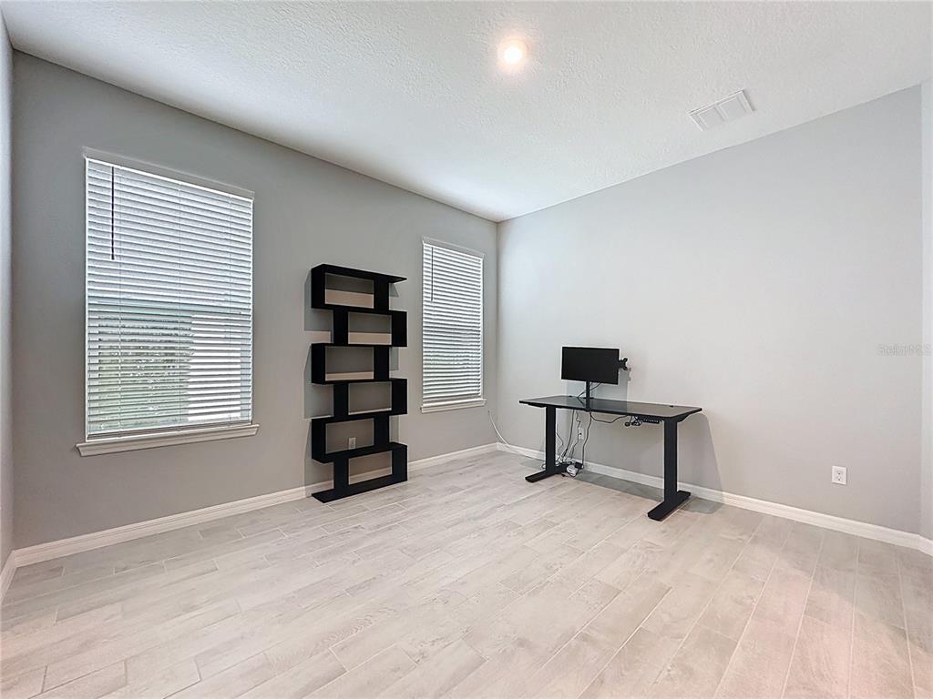 2697 Hilltop Road Clermont, FL 34711 - Photo 13 of 79