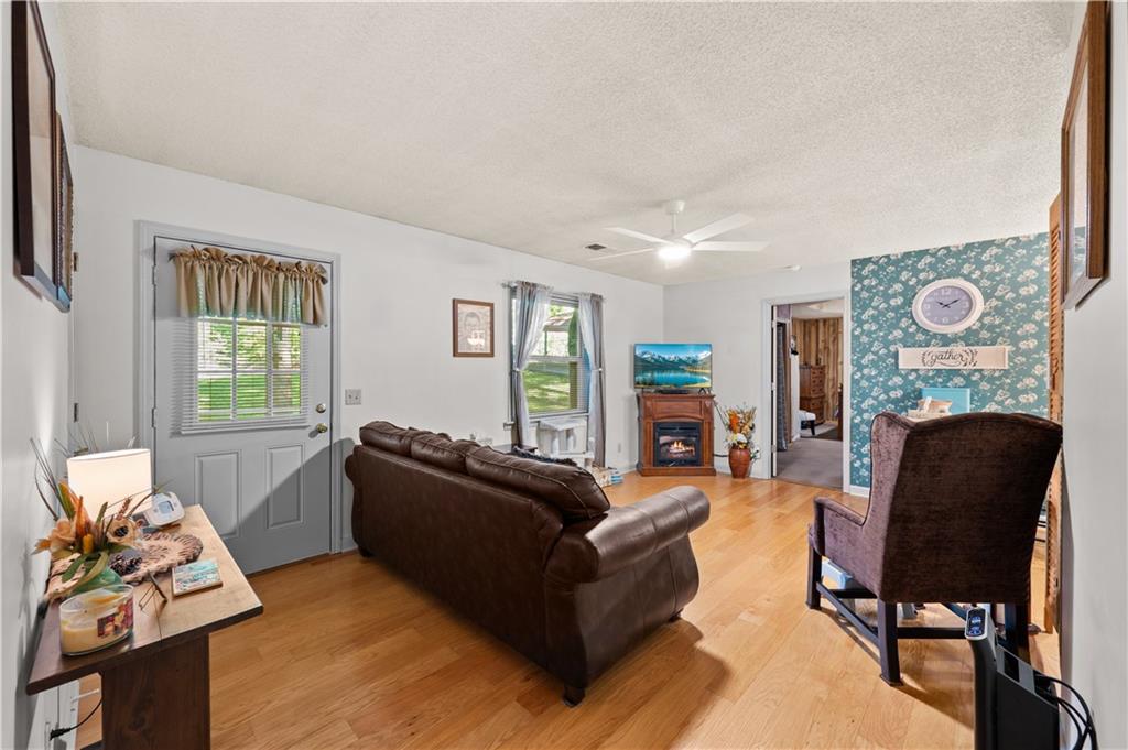 704 Johnson Road Southeast Adairsville, GA 30103 - Photo 15 of 39