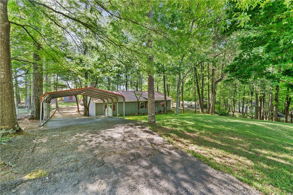 704 Johnson Road Southeast Adairsville, GA 30103 - Photo 5 of 39