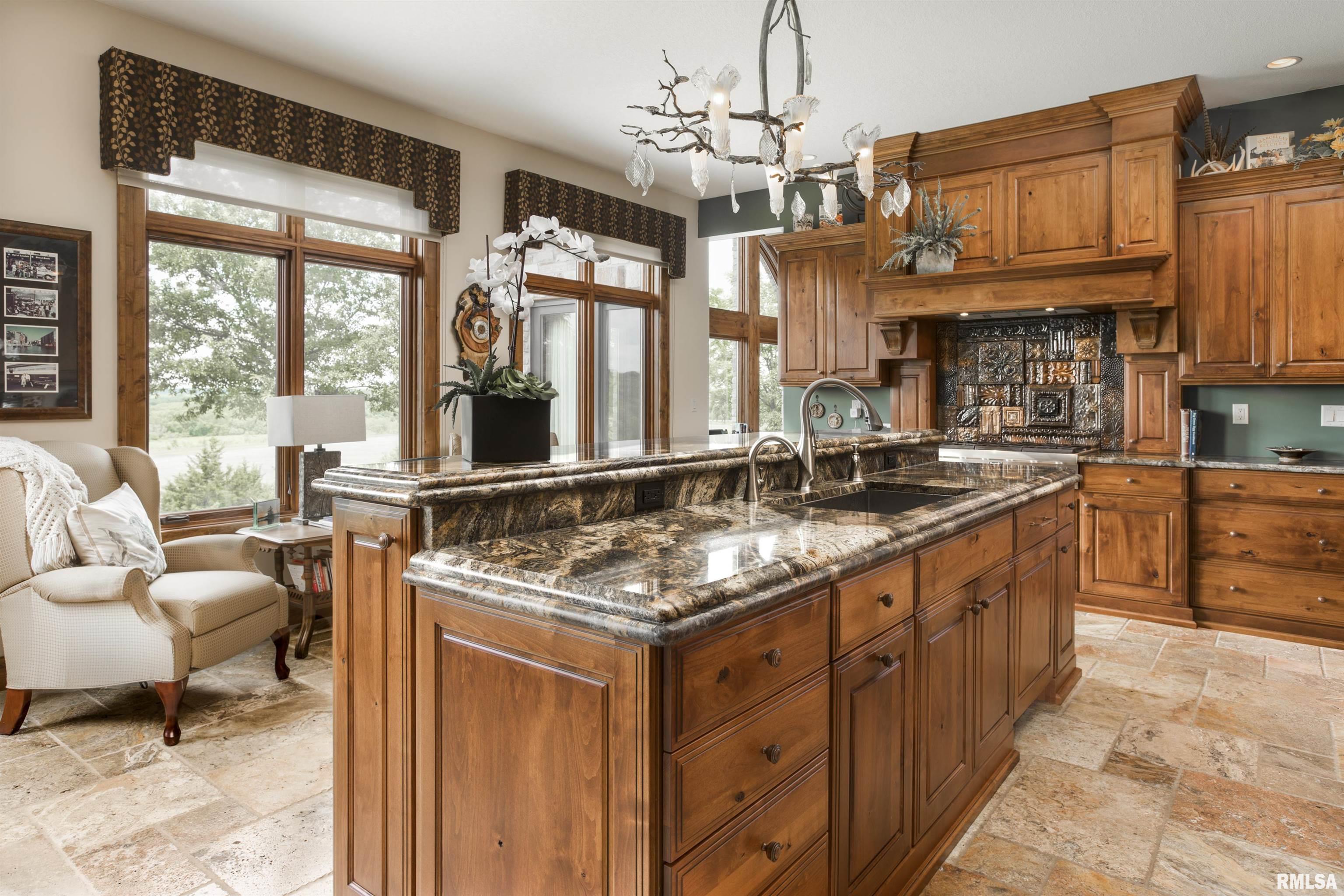 1841 North 1400th Road Dahinda, IL 61428 - Photo 4 of 69