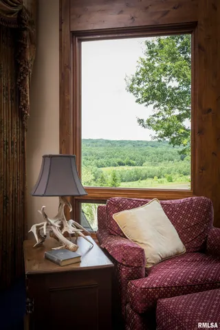 $1,395,000 | 1841 North 1400th Road, Dahinda, IL 61428