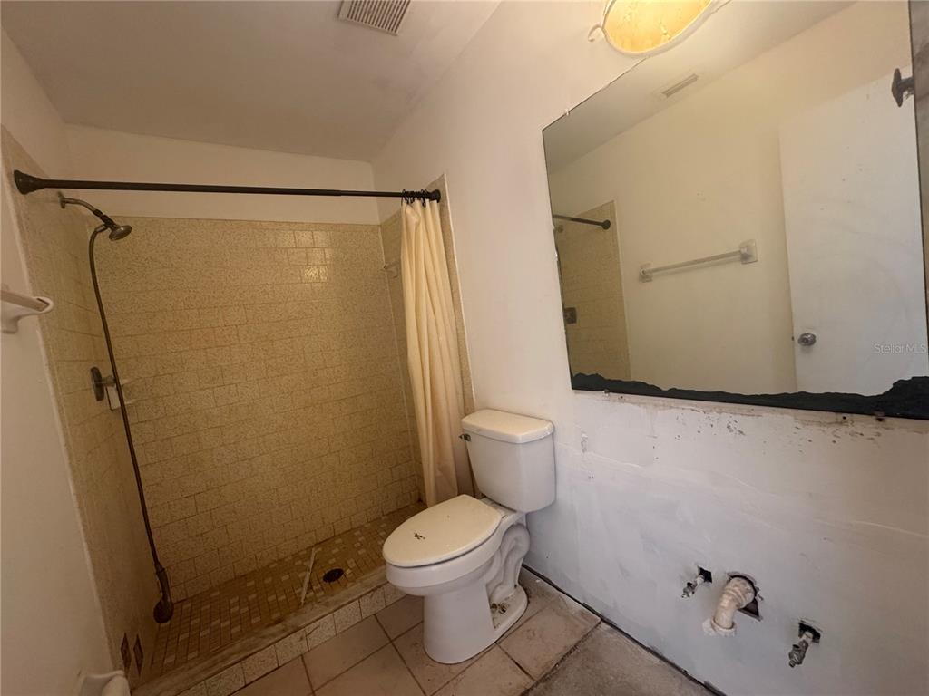 601 Dolphin Road Venice, FL 34293 - Photo 5 of 12