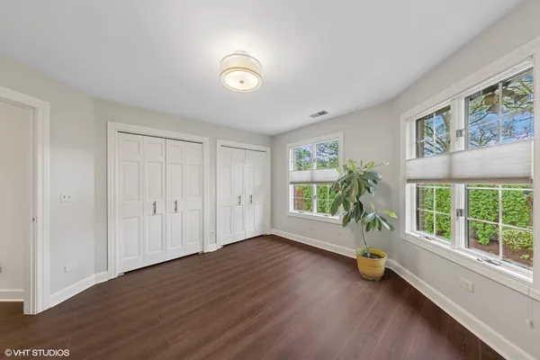 $2,500,000 | 440 Woodside Avenue, Hinsdale, IL 60521