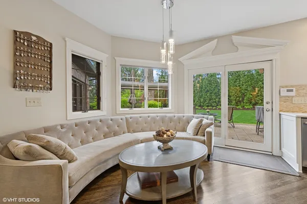 $2,500,000 | 440 Woodside Avenue, Hinsdale, IL 60521