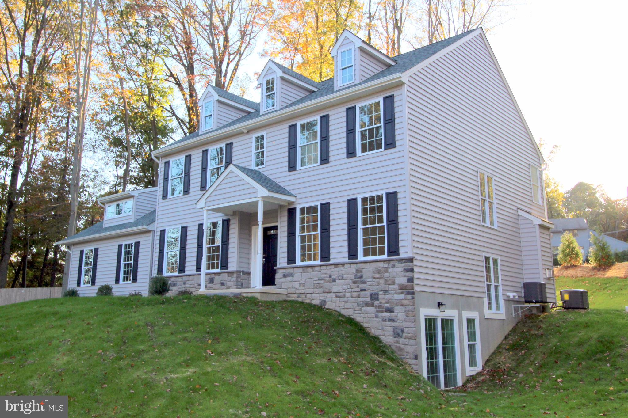 469 Conestoga Road Malvern, PA 19355 - Photo 2 of 34 Gallery Image 2