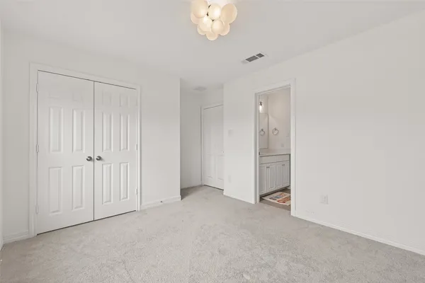$3,200 | 2806 Tumlinson Drive, Fresno, TX 77545