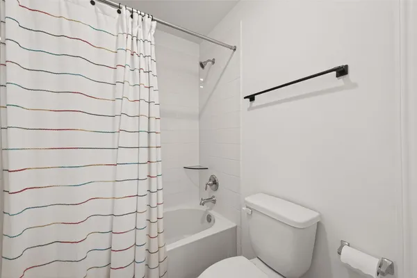 $3,200 | 2806 Tumlinson Drive, Fresno, TX 77545