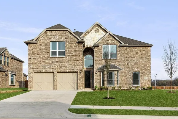 $680,950 | 2610 White Plns Drive, Midlothian, TX 76065