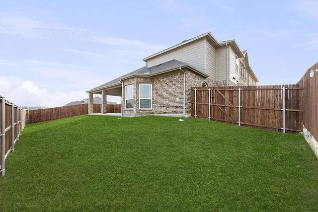 $619,950 | 2610 White Plns Drive, Midlothian, TX 76065