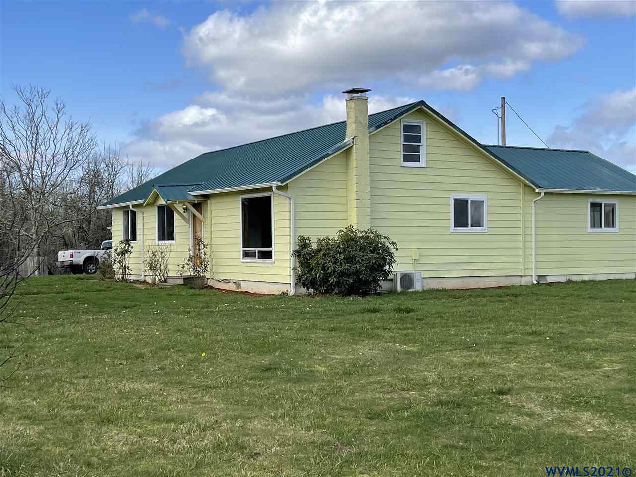 17235 Bridgeport Road Dallas, OR 97338 - Photo 2 of 42