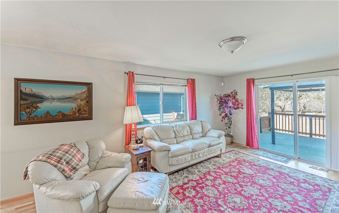 4139 Track Street Bellingham, WA 98226 - Photo 11 of 40 a living room with furniture and a rug