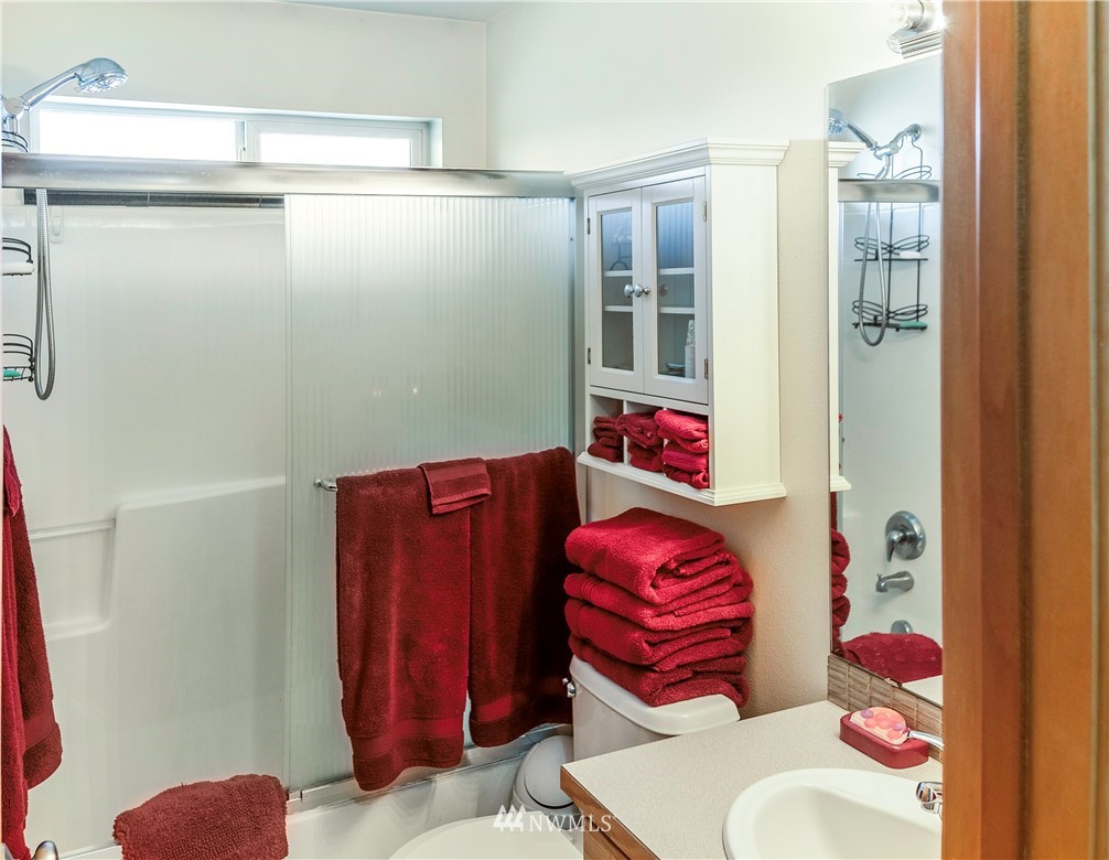 4139 Track Street Bellingham, WA 98226 - Photo 20 of 40 a bathroom with a sink toilet and shower