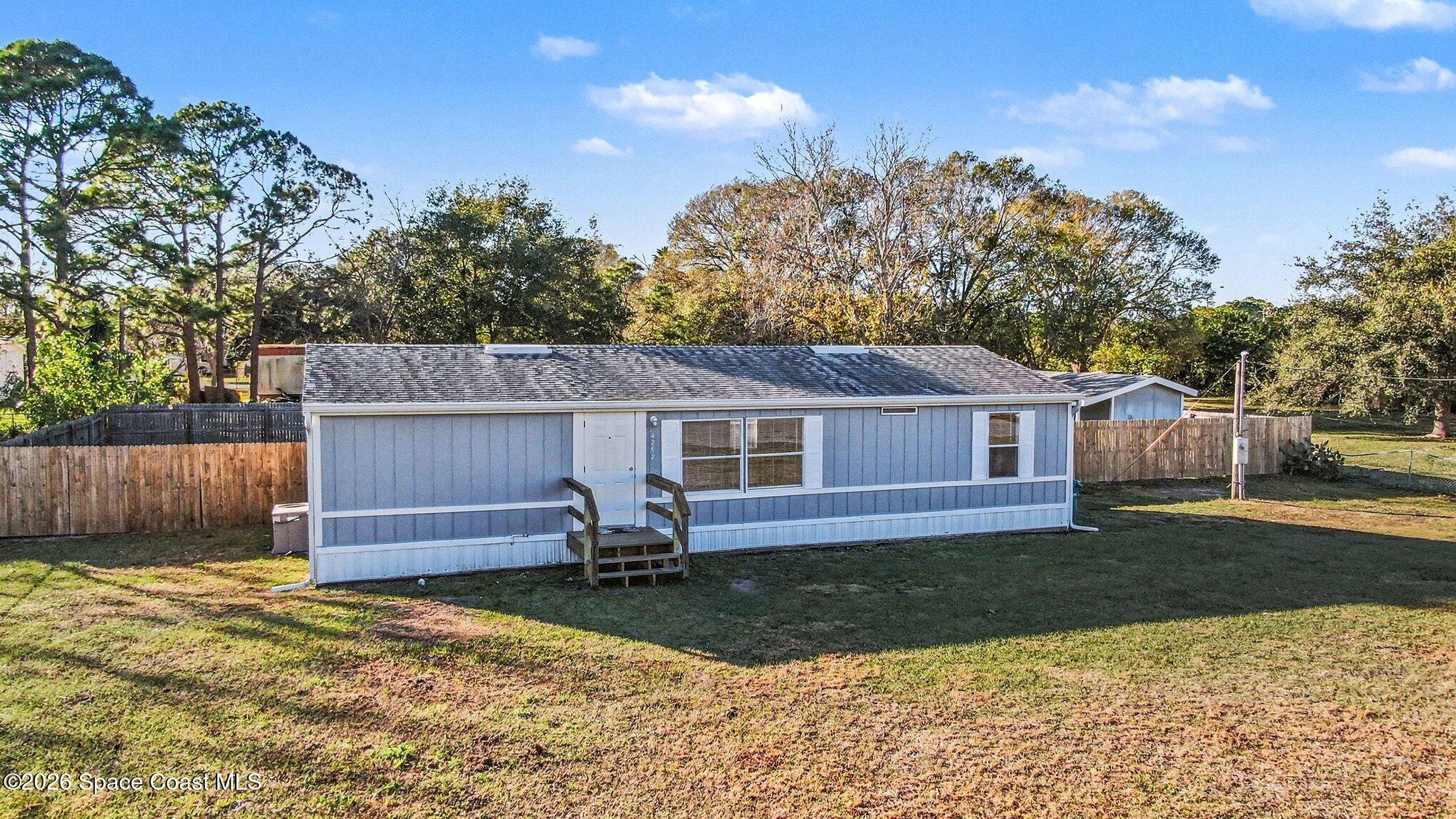 4282 Fountain Palm Road Cocoa, FL 32926 - Photo 1 of 22 003_file_9693