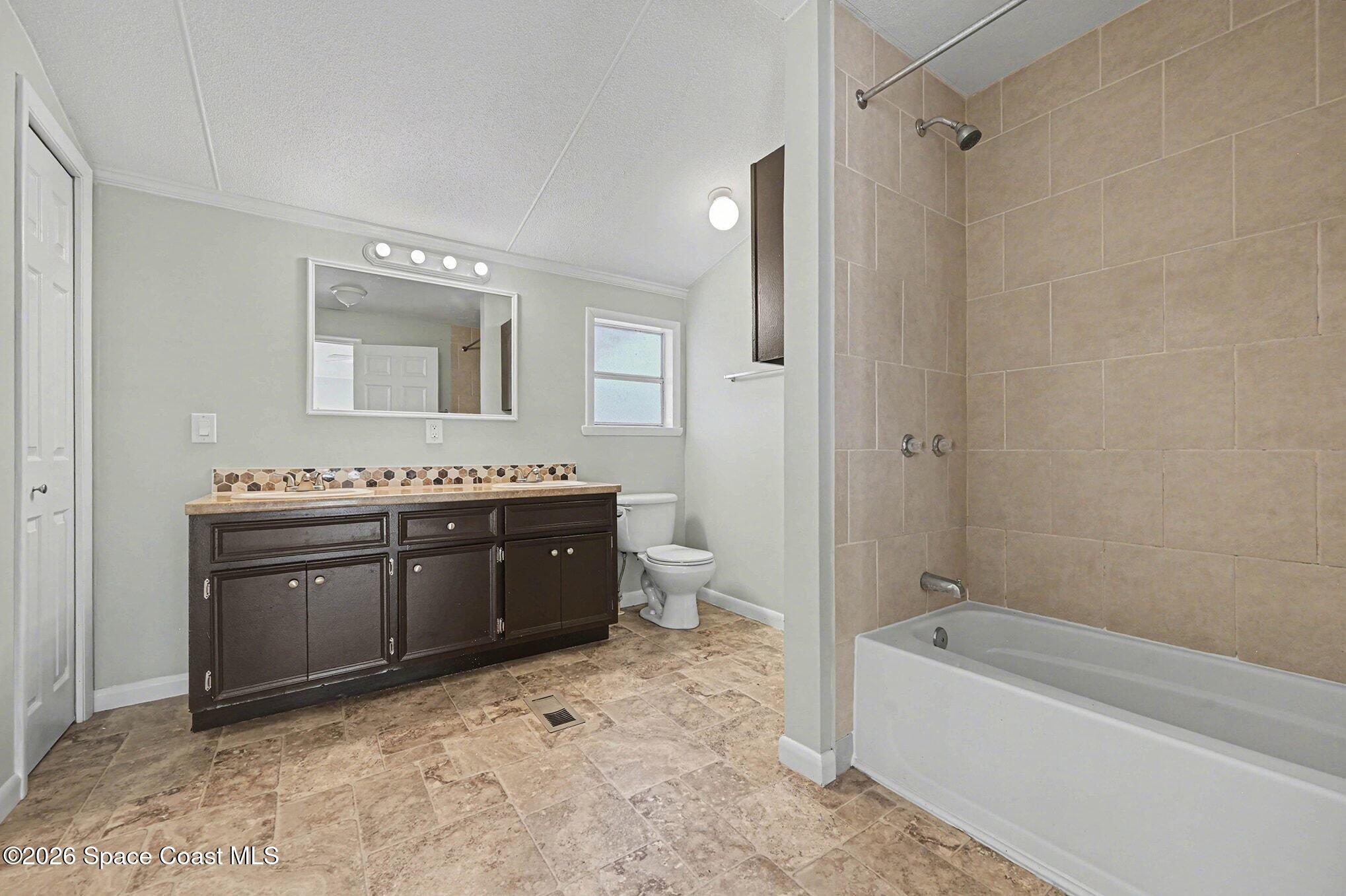 4282 Fountain Palm Road Cocoa, FL 32926 - Photo 17 of 22 019_file_4912