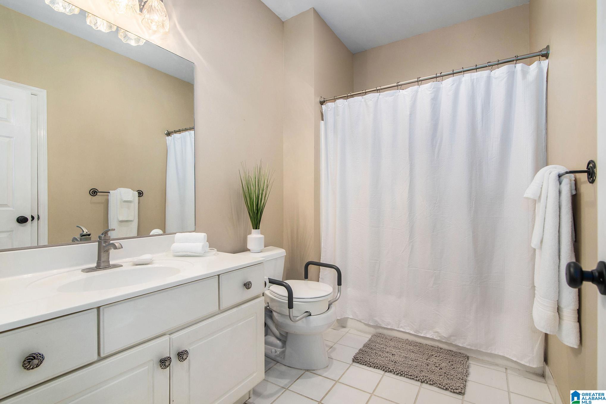 308 Regina Circle Birmingham, AL 35244 - Photo 27 of 42