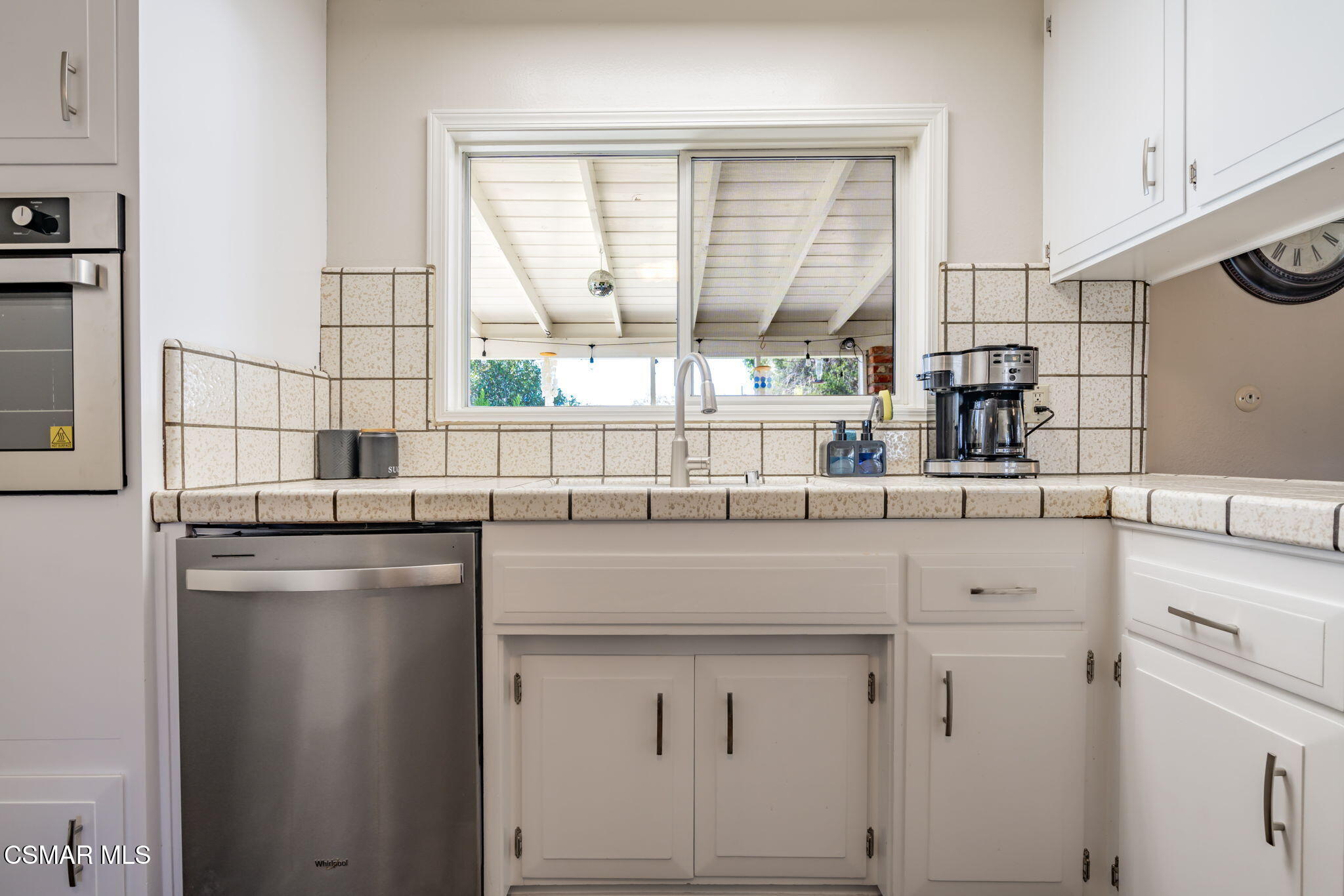 3239 Hamlin Avenue Simi Valley, CA 93063 - Photo 19 of 77 22-web-or-mls-_CK10209