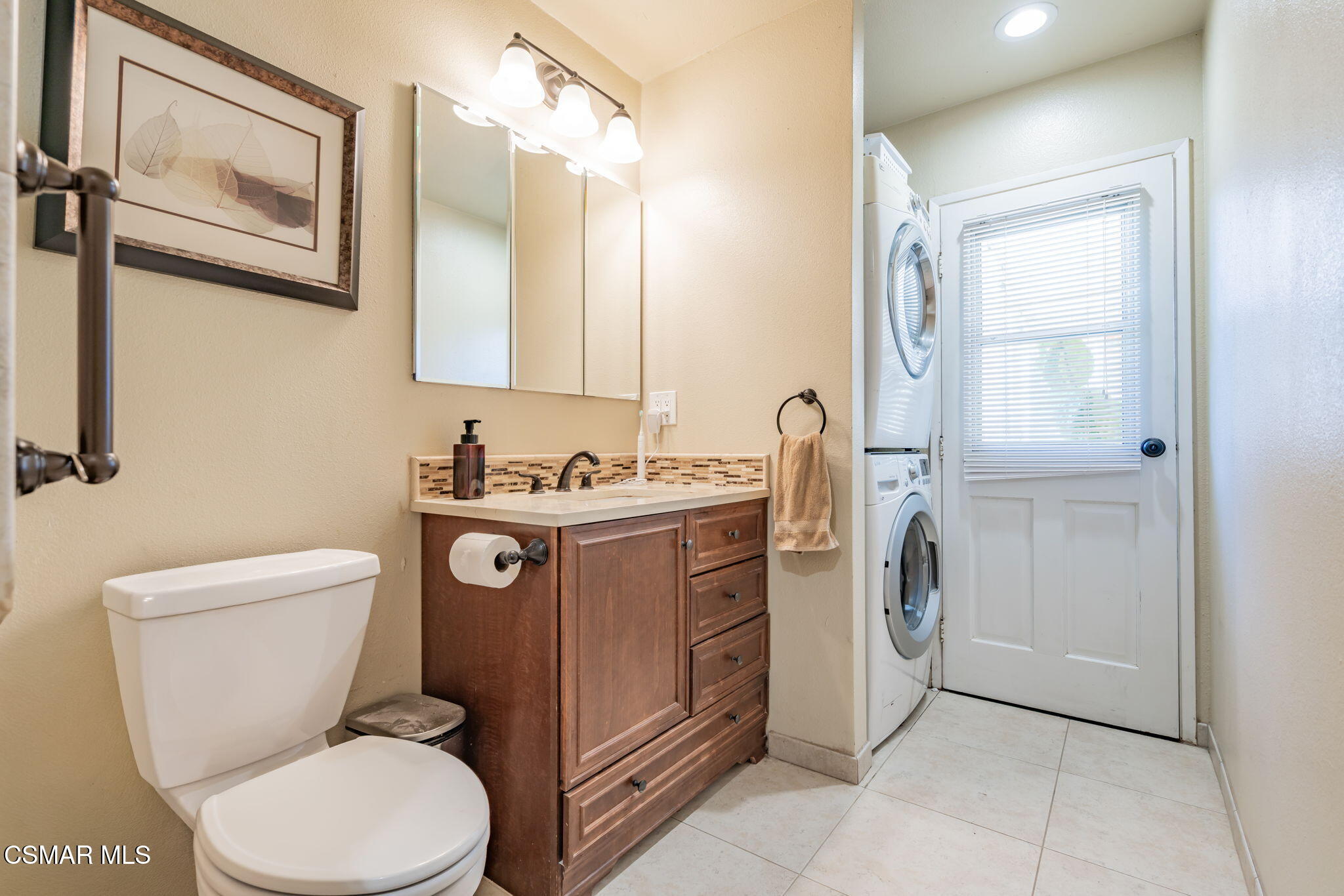 3239 Hamlin Avenue Simi Valley, CA 93063 - Photo 53 of 77 56-web-or-mls-_CK10228