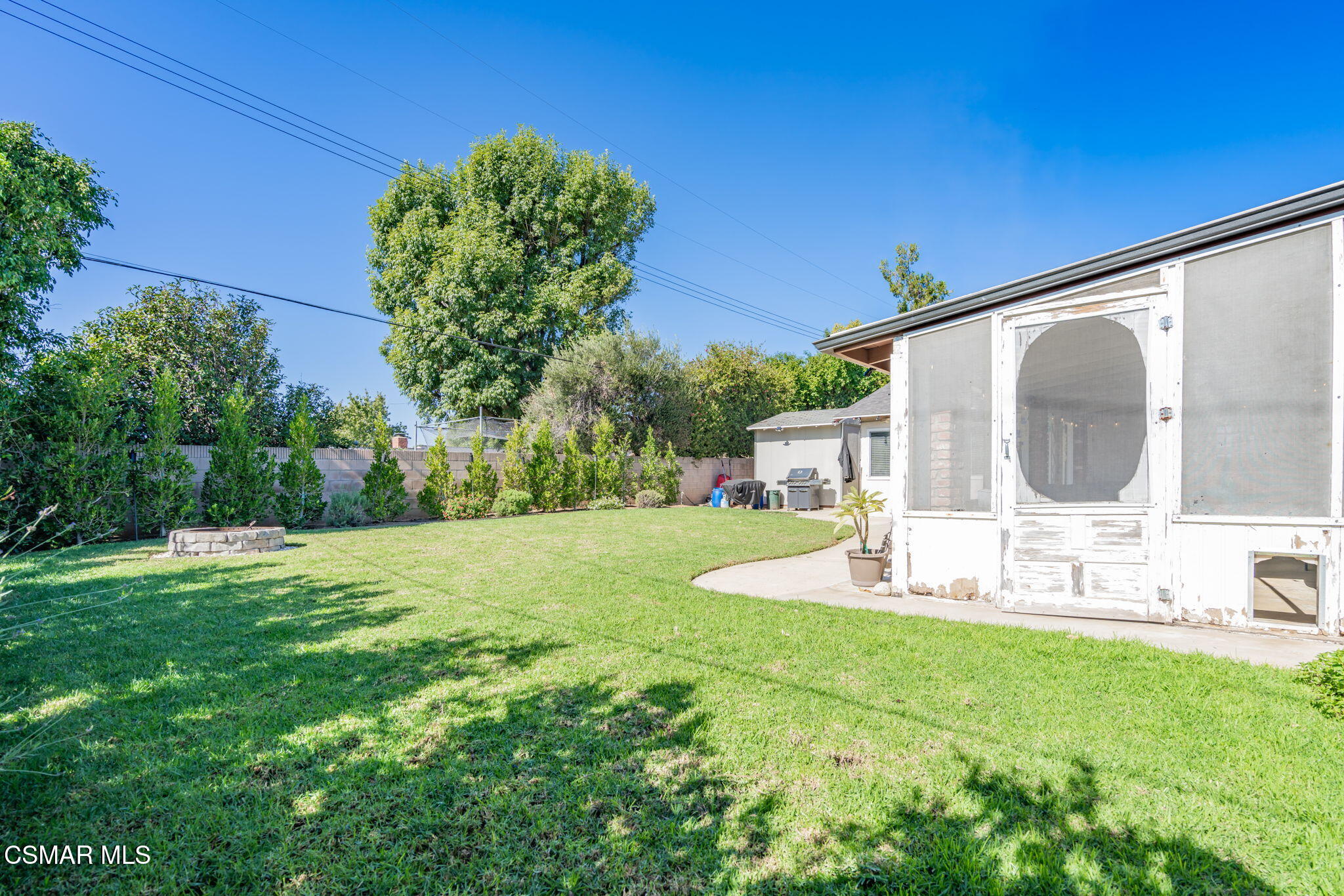 3239 Hamlin Avenue Simi Valley, CA 93063 - Photo 66 of 77 69-web-or-mls-_CK10251