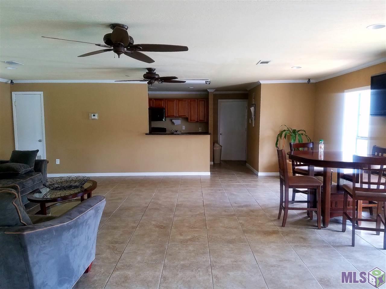 10286 West Winston Avenue, Unit 7 Baton Rouge, LA 70809 - Photo 15 of 18