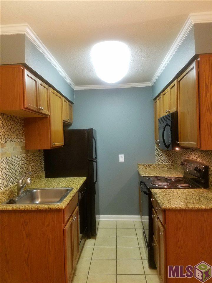 10286 West Winston Avenue, Unit 7 Baton Rouge, LA 70809 - Photo 8 of 18