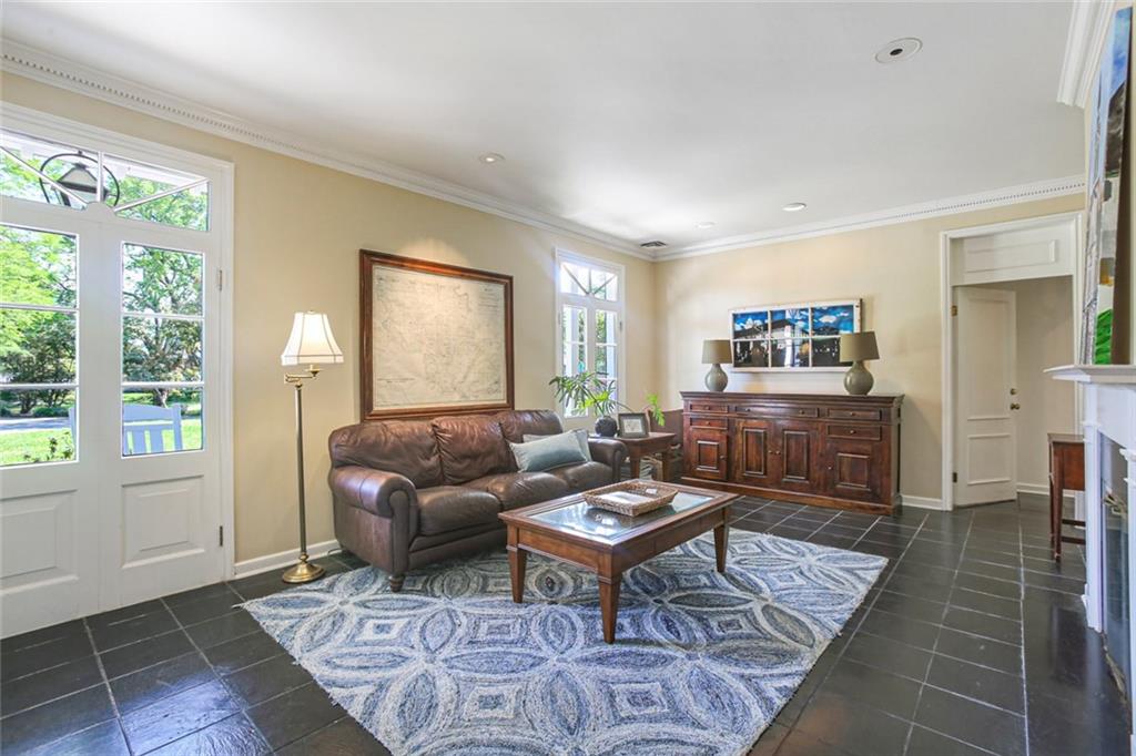 48 Colony Road Gretna, LA 70056 - Photo 8 of 33 Gallery Image 8