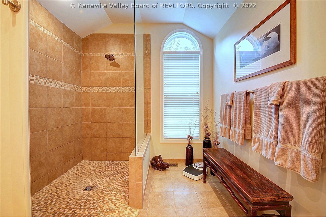 210 Flintlock Road Charleston, WV 25314 - Photo 22 of 30 Gallery Image 22