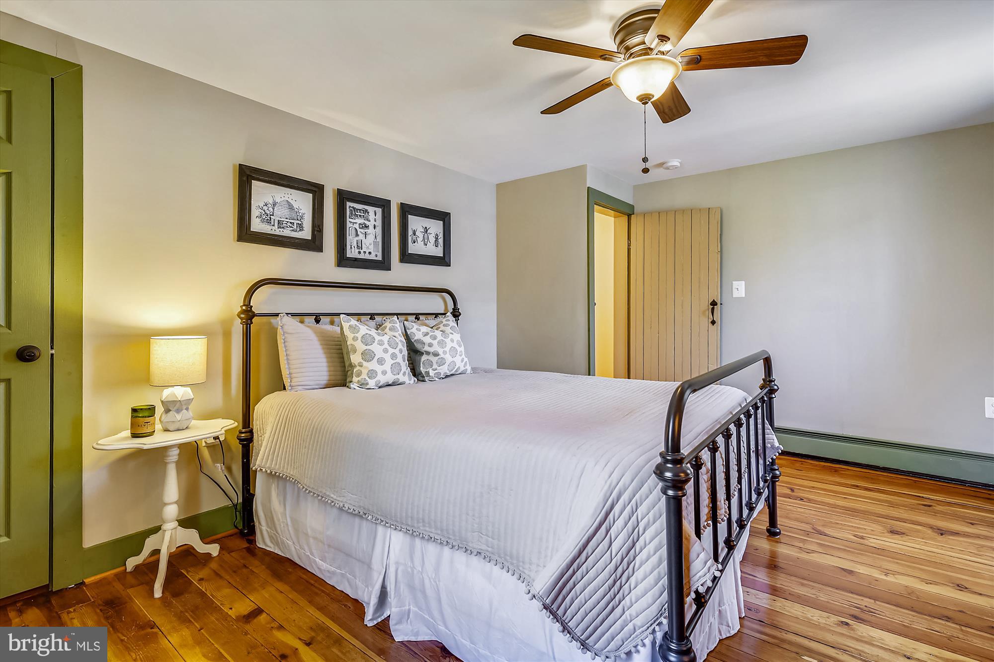 23804 Woodfield Road Gaithersburg, MD 20882 - Photo 32 of 57 Gallery Image 32